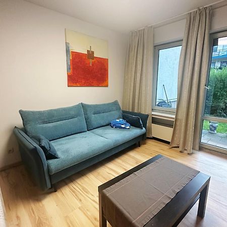 Apartamento Messe Flughafen Nah Mit Waschmaschine Düsseldorf Exterior foto